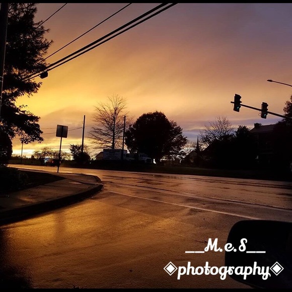 Wall art - Picture 2 of 2